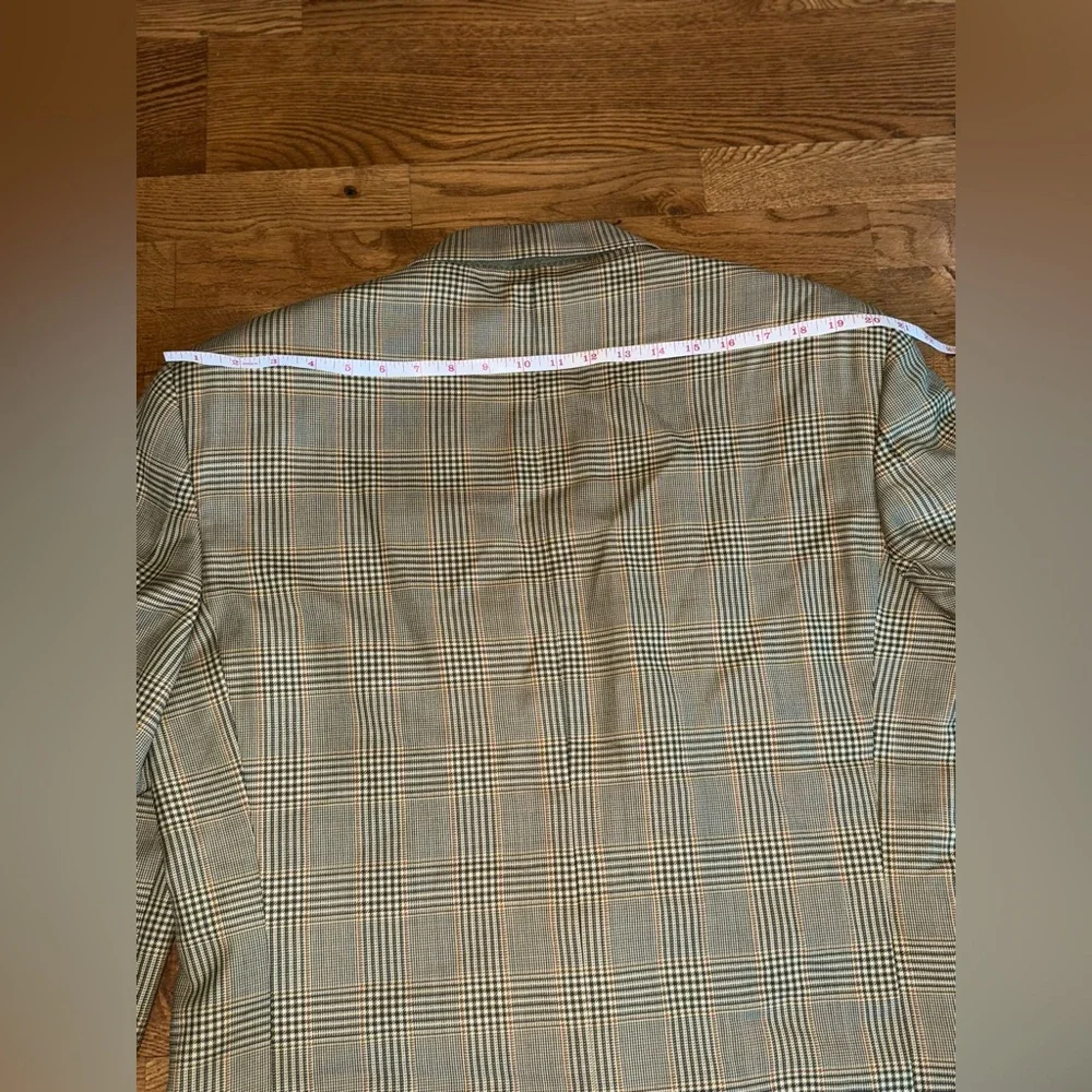Valentino. Men’s Wool Checked Blazer. 42L.